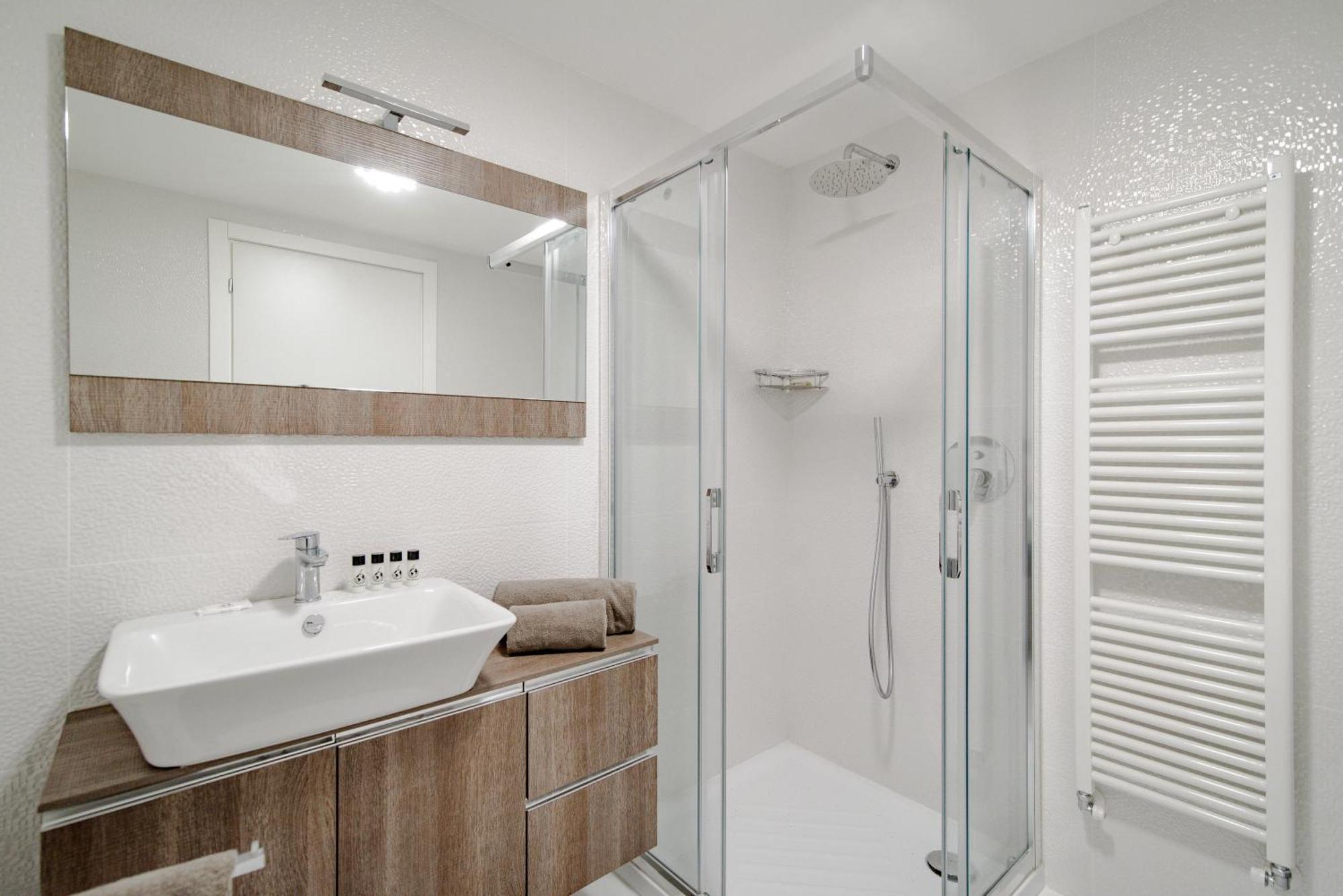 Gem Of The Lake - Luxury Apartment Como Old Town Экстерьер фото