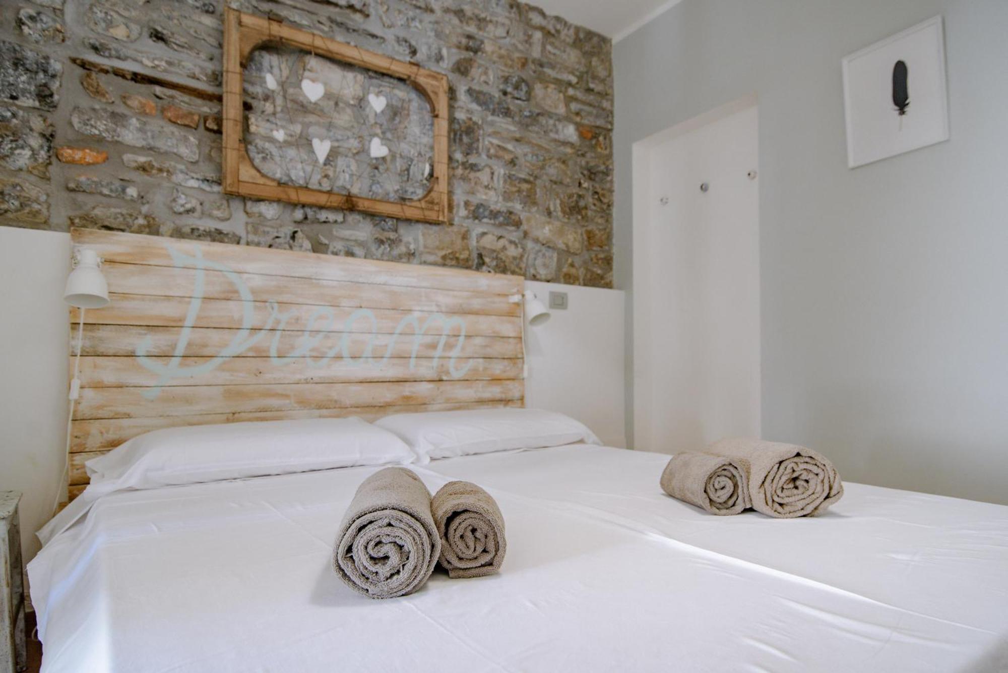 Gem Of The Lake - Luxury Apartment Como Old Town Экстерьер фото